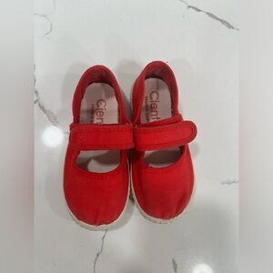 Cientas mary jane size 24 red